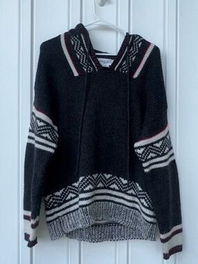 Vintage Jones Wear Hoodie Sweater - Black with Cream & Red Trim